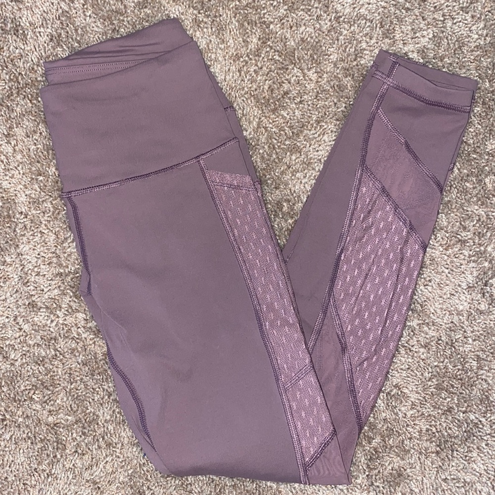 Light purple Victoria sport leggings